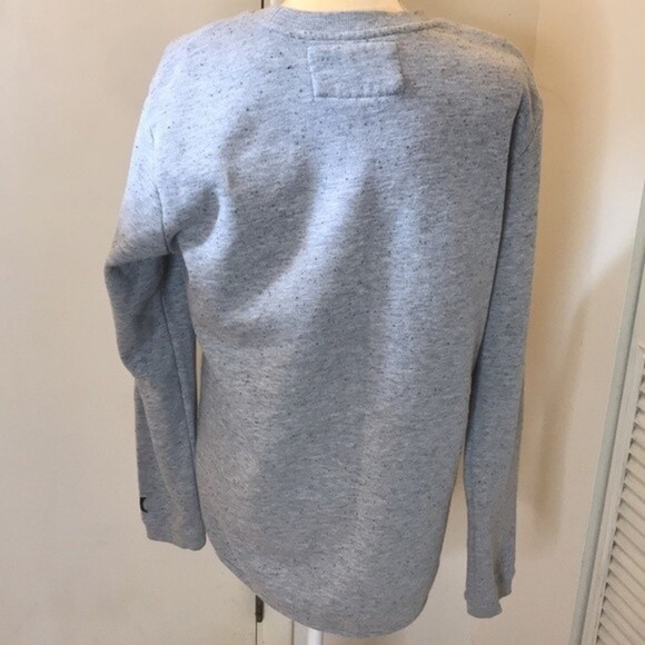 Hurley gray pullover sweater with pocket design size large - Picture 4 of 10